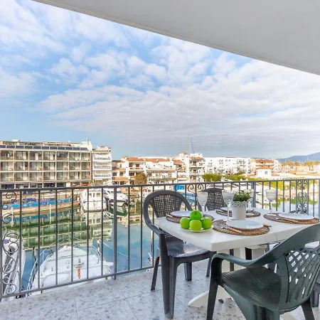 Port Salins By Interhome